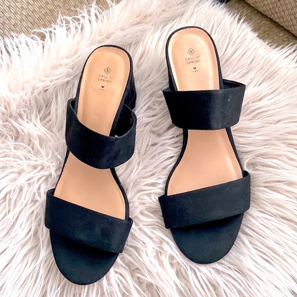 Vegan Sandals with Kitten Heel - Picture 1 of 5